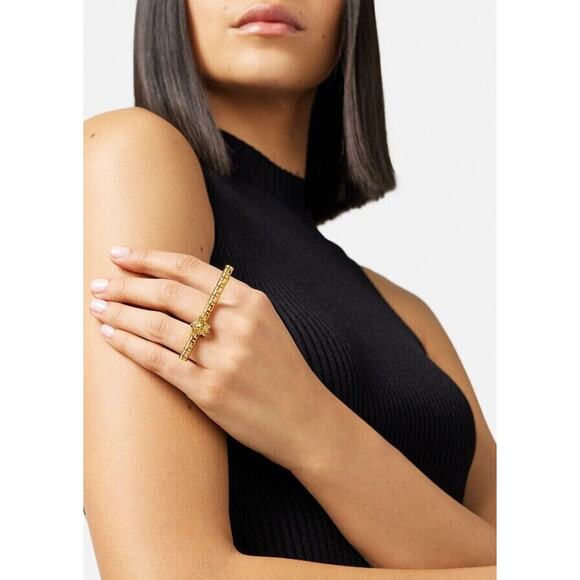 NIB Versace Double Ring Size XL Medusa Greca Engraved Gold Tone $450 - Picture 2 of 11